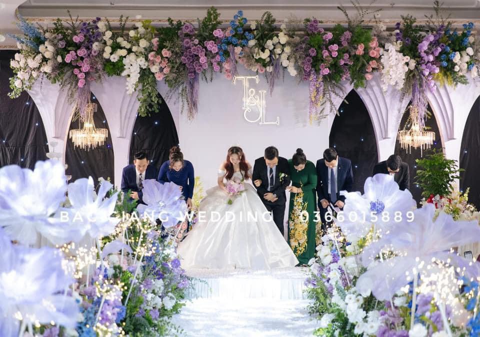 Trang trí tiệc cưới nhà hàng, khách sạn tại tỉnh Bắc Ninh